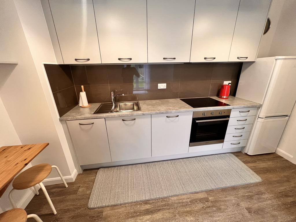 Apartment in London - View 5