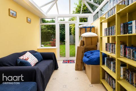2 bedroom semi-detached bungalow for sale, Cockmannings Road, Orpington