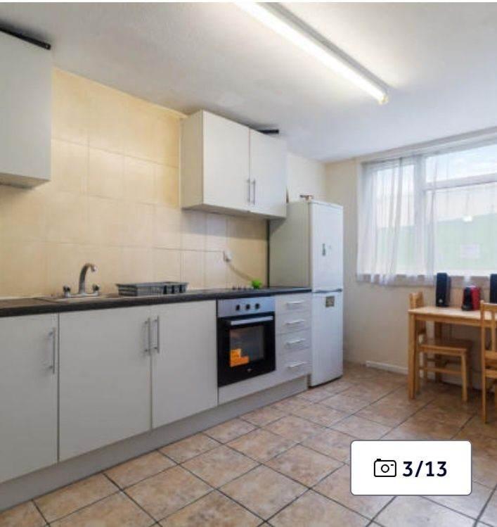 House in London, Elthorne Estate, Archway - View 2