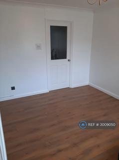 2 bedroom semi-detached house to rent, Rushcliffe Drive, Stoke-On-Trent, ST3
