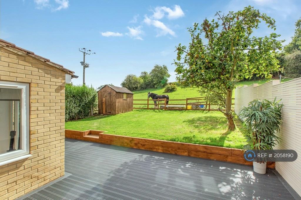 House in Leeds - View 4