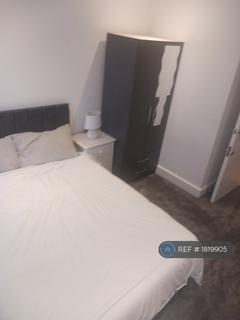 1 bedroom in a flat share to rent, Boomtown  Progressive Close, London, DA14
