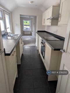 2 bedroom detached house to rent, Claygate, Peterborough, PE7