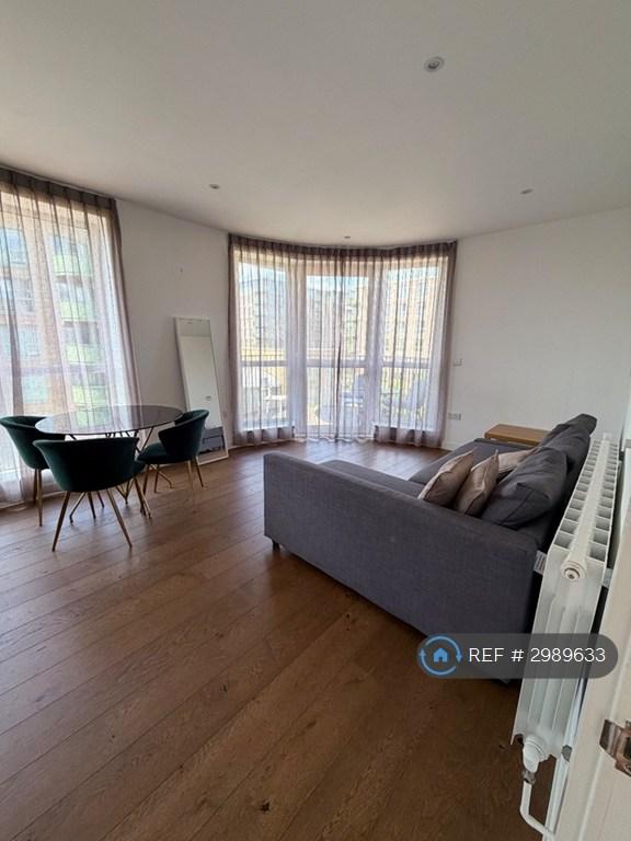 Apartment in London - View 2