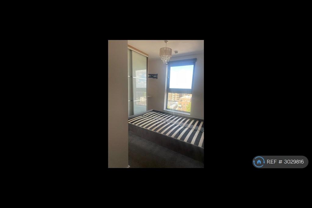 Apartment in London - View 3