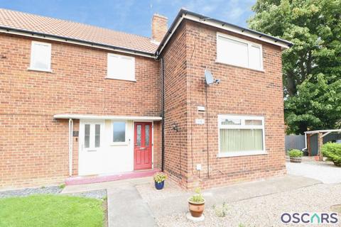 2 bedroom flat for sale, Lea Crescent, Cottingham, HU16