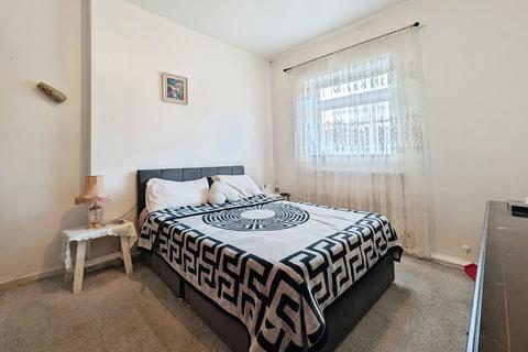 undefined, Farndale Road, Newcastle Upon Tyne NE4