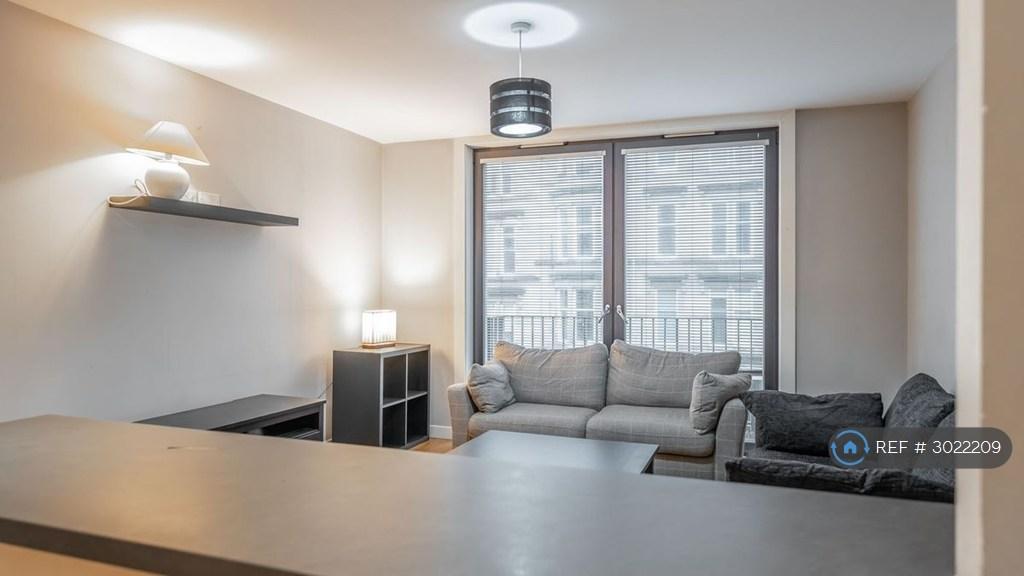 Apartment in Glasgow - View 4