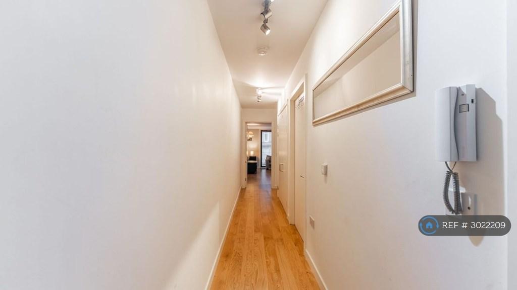 Apartment in Glasgow - More