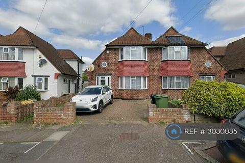 4 bedroom semi-detached house to rent, Woodham Road, London, SE6