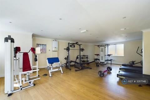 1 bedroom flat to rent, Albert Road, Romford, RM1