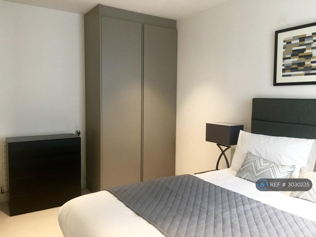 Apartment in Wembley - View 5