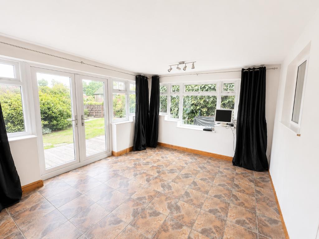 House in Orpington - View 5