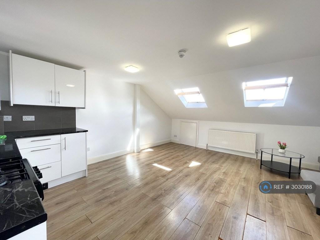 Apartment in London - View 4