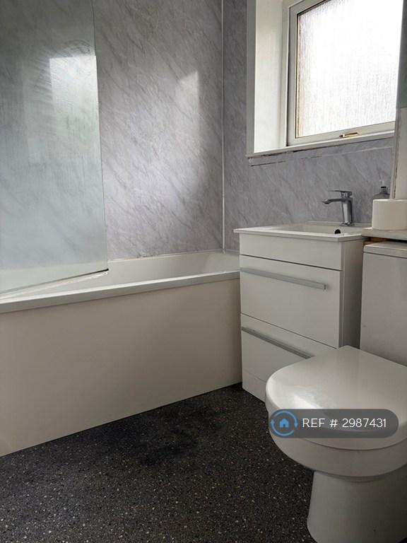 Apartment in Glasgow - More