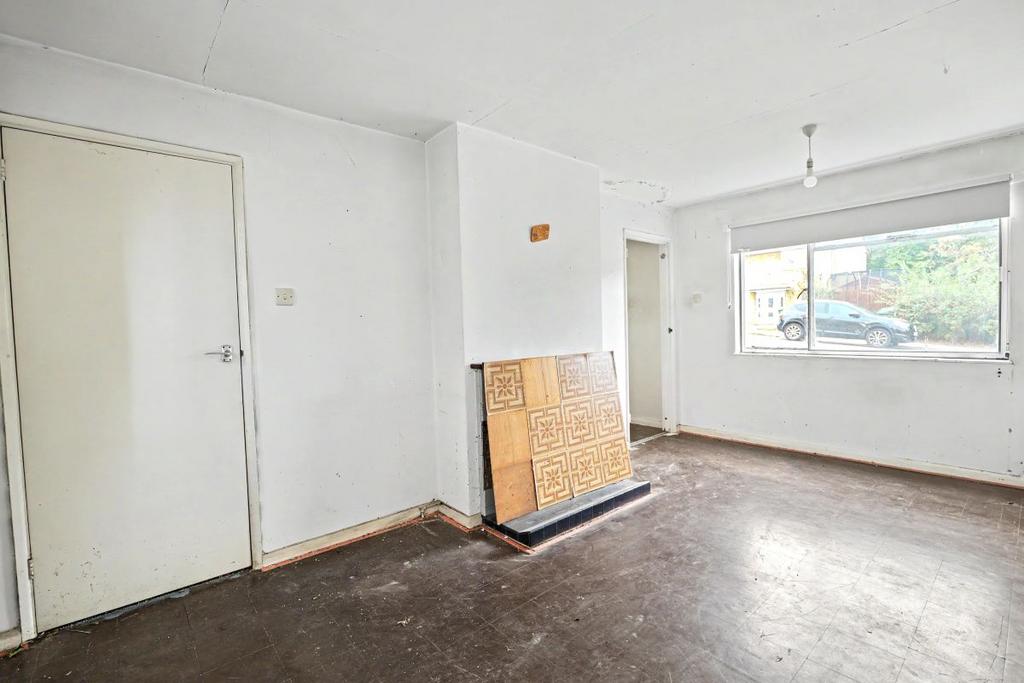 House in Southampton - View 2