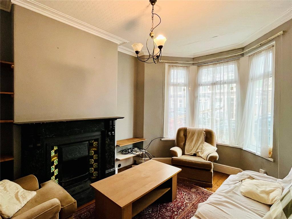 House in Cardiff - View 4
