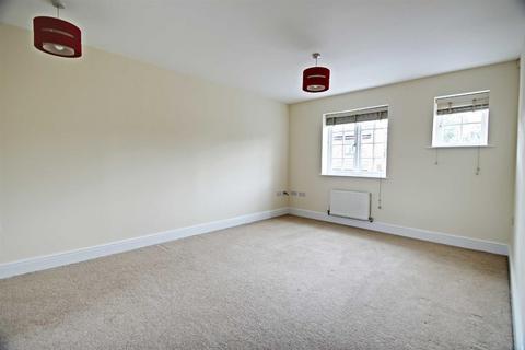 undefined, Roughdown Road, Boxmoor