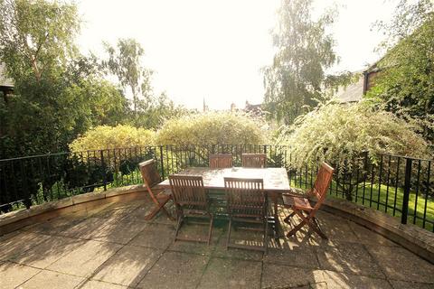 2 bedroom flat for sale, Cestrian Court, Newcastle Road, Chester Le Street, DH3