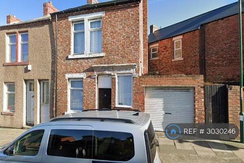 5 bed terraced house for rent in Alice Street, South Tyneside, NE33
