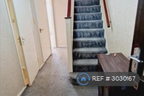 2 bedroom maisonette to rent, Maitland Close, Hounslow, TW4
