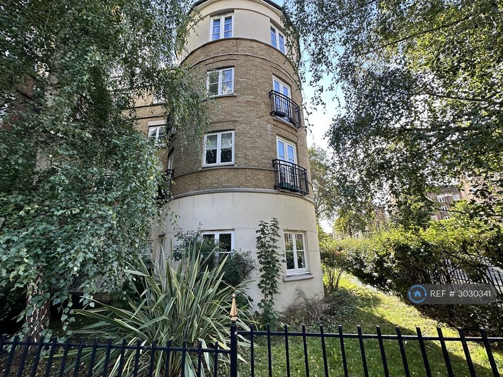 House in London - View 2