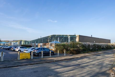 Warehouse to rent, Stafford Park 11 Telford TF3 3AY