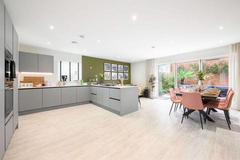 5 bedroom detached house for sale, at Hartmere, Cambridge CB2