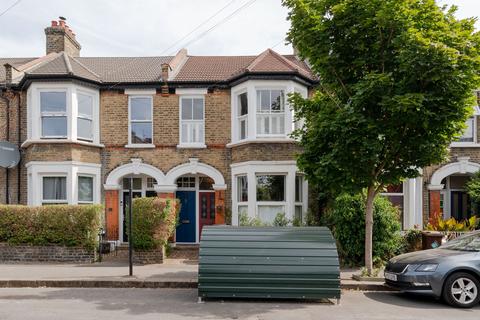 2 bedroom maisonette for sale, Brunswick Road, London E10