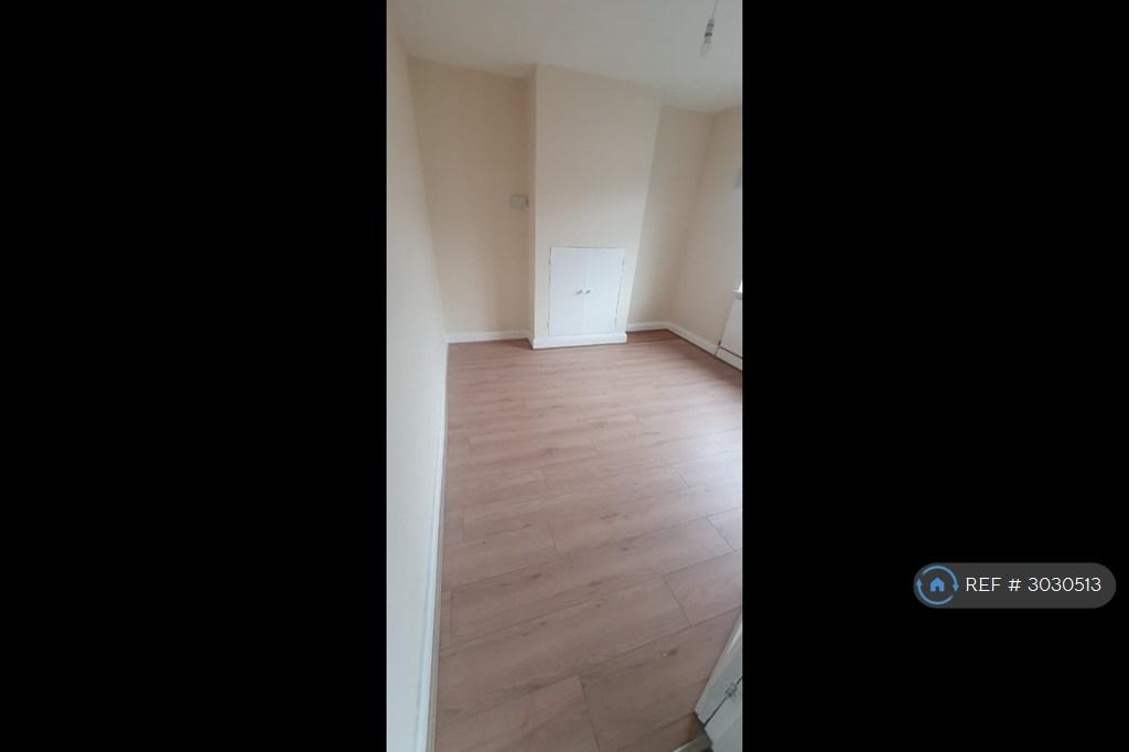 House in London - View 4