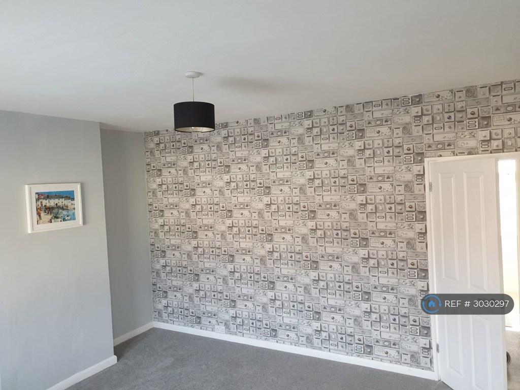 House in Dagenham - View 4
