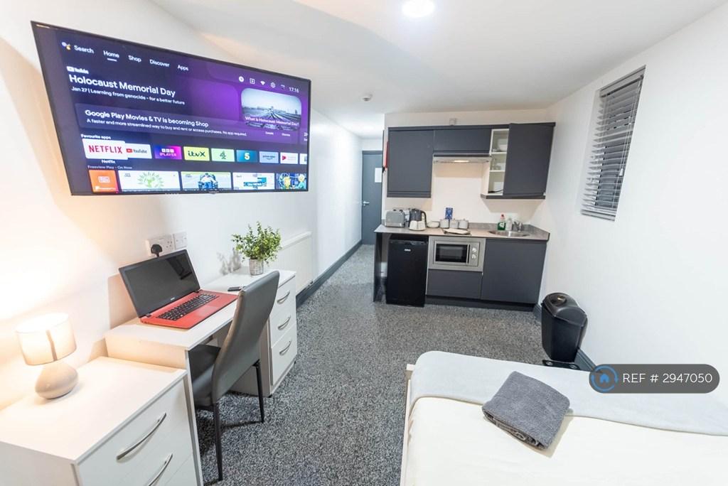 Apartment in Birmingham - View 3