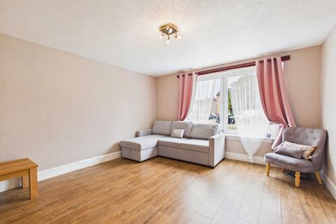 2 bedroom ground floor flat for sale, 3/2 North Hillhousefield, Leith, Edinburgh, EH6 4HU