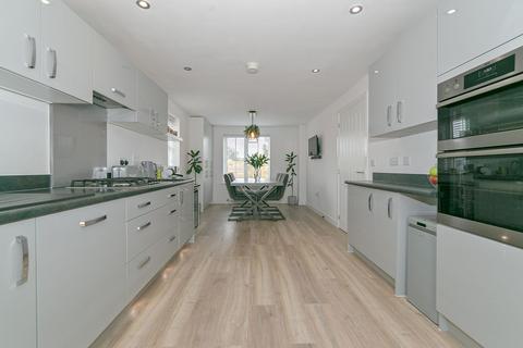 4 bedroom detached house for sale, Burgh Drive, Newton Leys, MK3