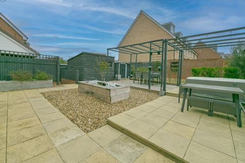 4 bedroom detached house for sale, Burgh Drive, Newton Leys, MK3