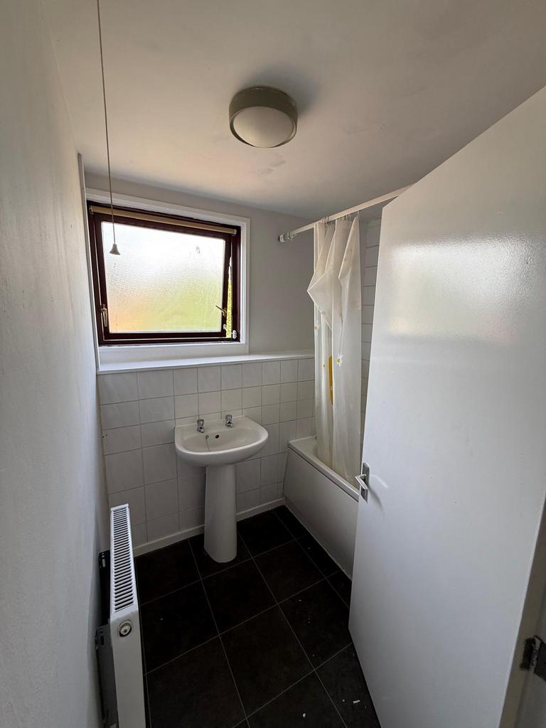 House in West Yorkshire - View 4