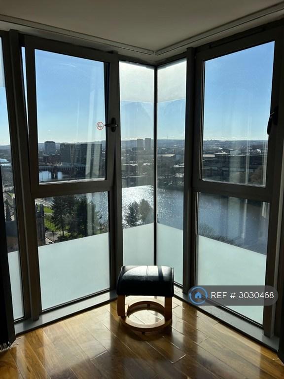 Apartment in Glasgow - View 4