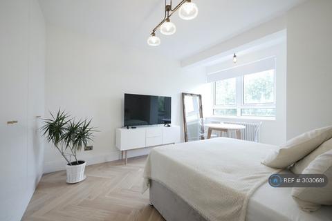 undefined, Darling Row, London, E1
