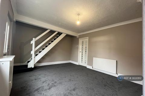 2 bedroom terraced house to rent, Elizabeth Street, Leigh, WN7