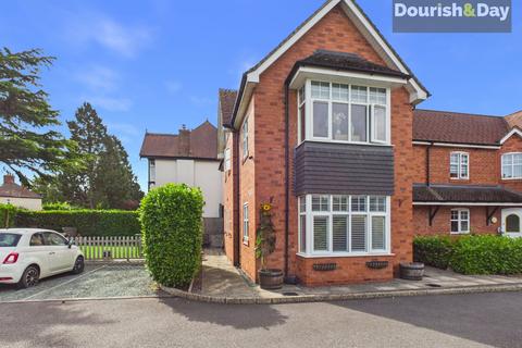 2 bedroom flat for sale, Alexandra Road, Market Drayton TF9
