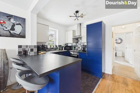 2 bedroom flat for sale, Alexandra Road, Market Drayton TF9