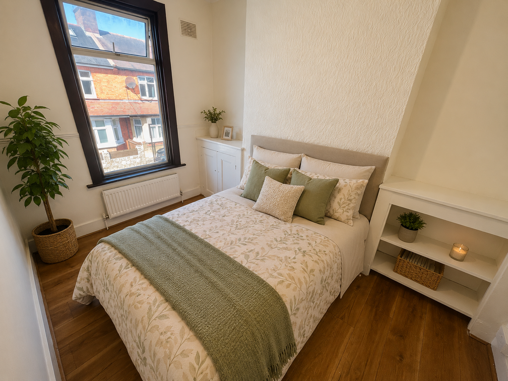 House in London - View 2
