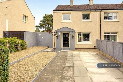 2 bedroom semi-detached house to rent, Gracemount Avenue, Edinburgh, EH16