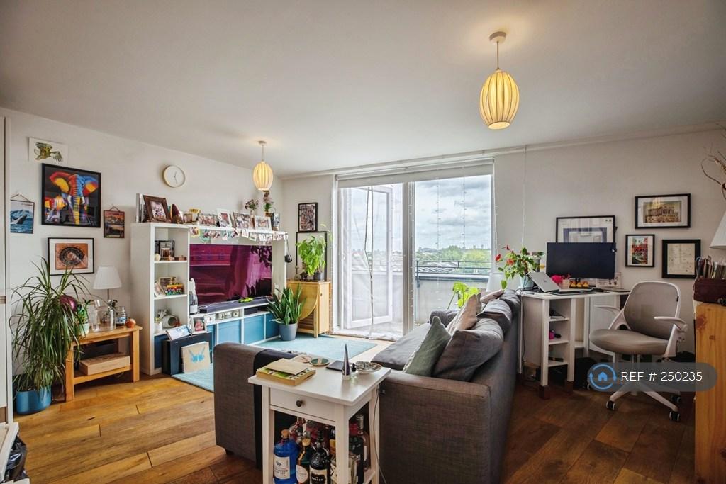Apartment in London - View 4