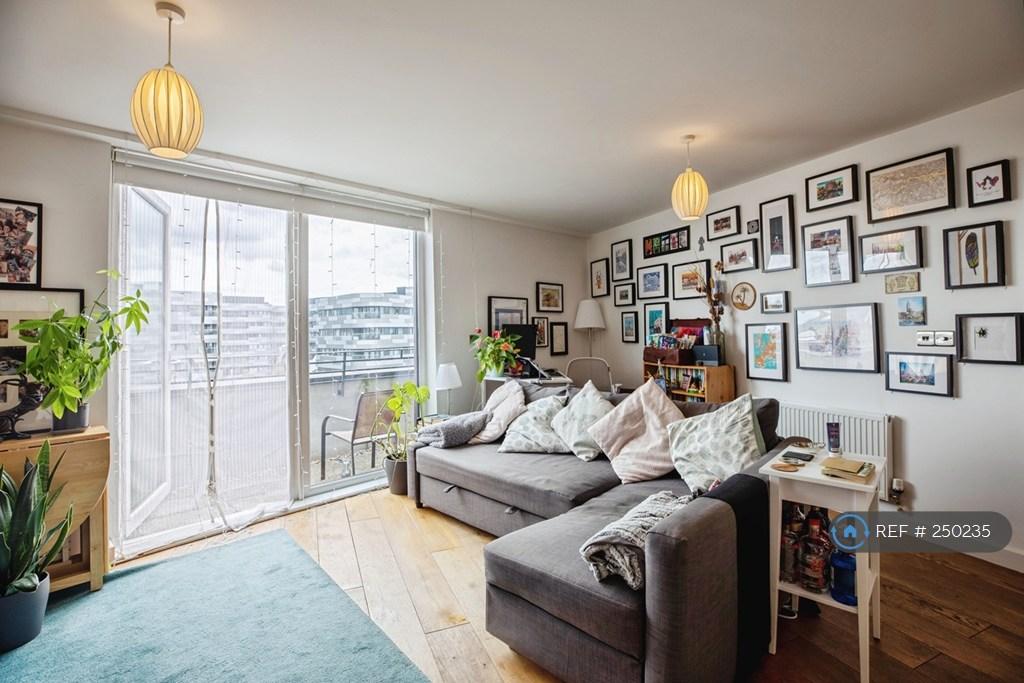 Apartment in London - More