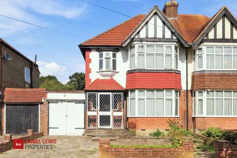 Roding Road, Loughton, IG10