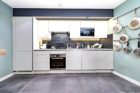 2 bedroom flat for sale, Andre Street, Hackney, E8