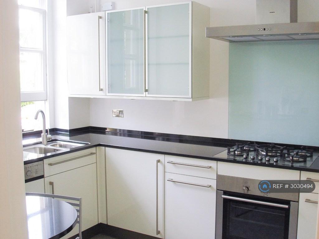 Apartment in London - View 5