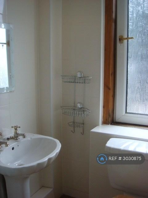 Apartment in Edinburgh - View 5