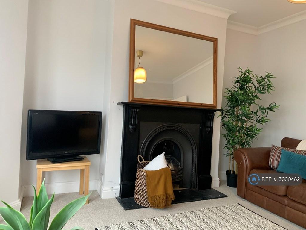 Apartment in London - View 3